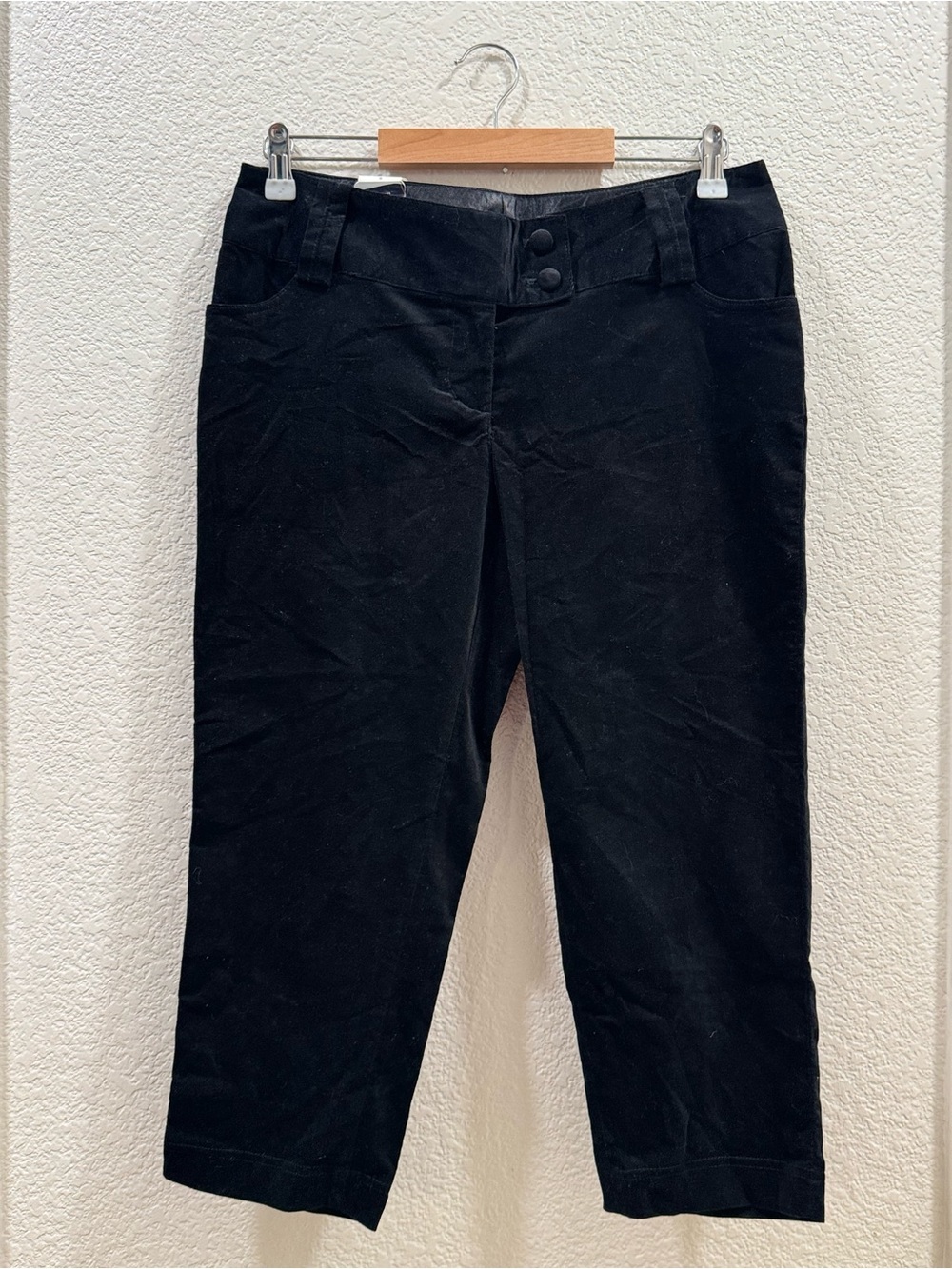 Y2K Massimo Black Capri Crushed Velvet Pants